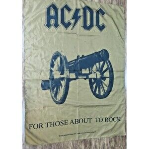 2005 AC/DC Scarf  30 x 41 1/2" Cannon For Those About To Rock Italy Wallhan